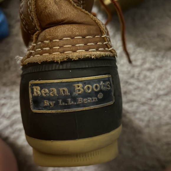Bean Duck Boots 8” from LL Bean size 6-6.5 - Picture 2 of 3